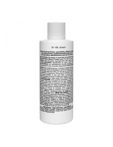 Kit vegano para la decoloración del cabello MANIC PANIC 30 VOL.